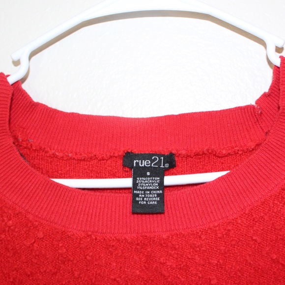 Sweater - Picture 2 of 5